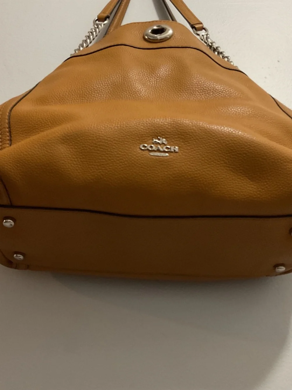 COACH  EDIE Turnlock Pebbled Leather Shoulder Bag w Silver Chain Handle Accent